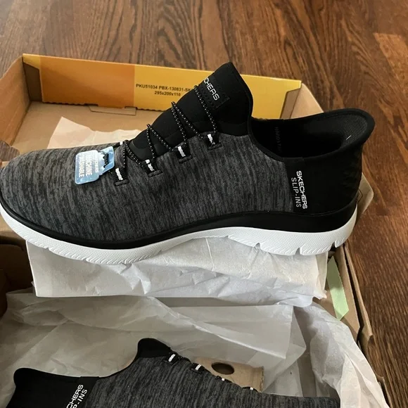 NWT Skechers Black/White/Charcoal Athletic Shoes - Picture 2 of 6